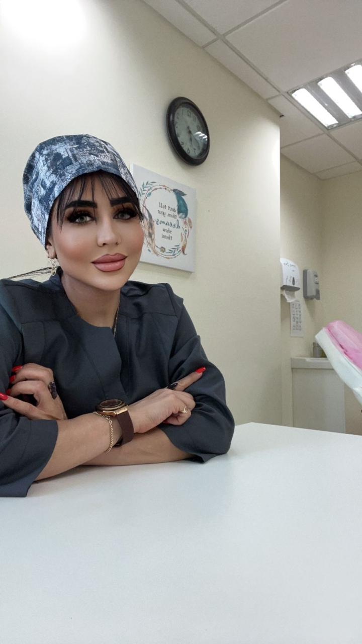 Dr. Aida performing PRP